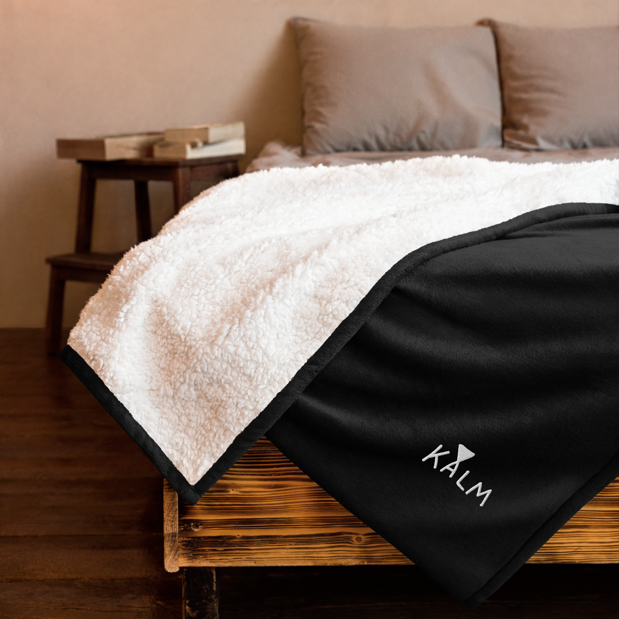 Kalm Premium Sherpa Blanket
